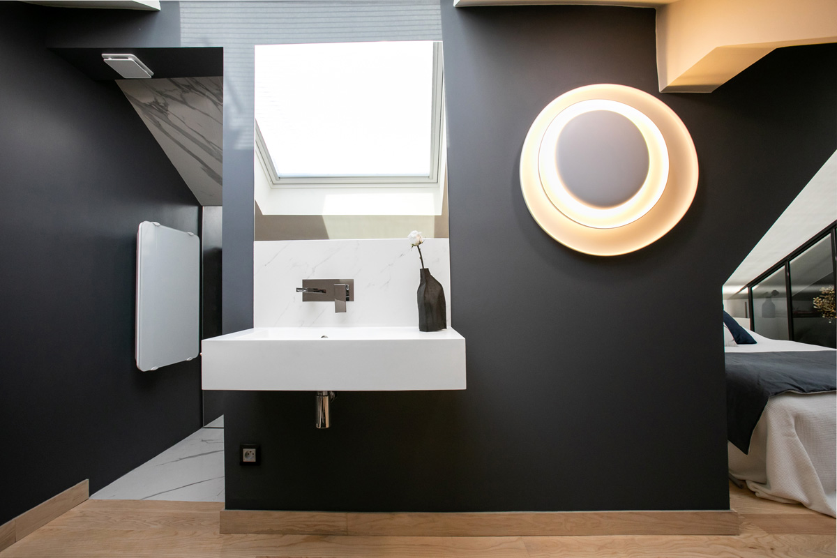 Création d'une salle de bains moderne réalisée par les experts Pro Energie